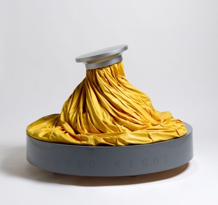 Claes Oldenburg, Ice Bag Claes Oldenburg, Ice Bag